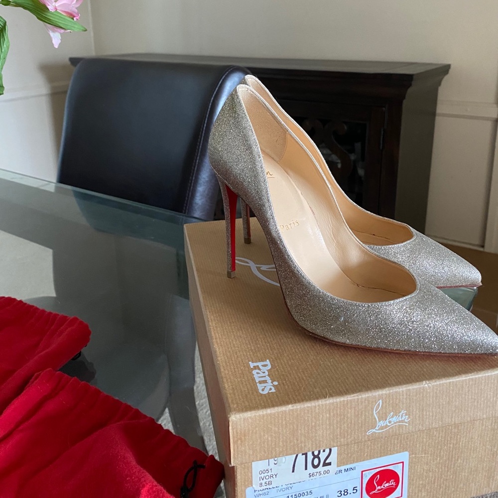 100mm Christian Louboutin Heels: 38.5